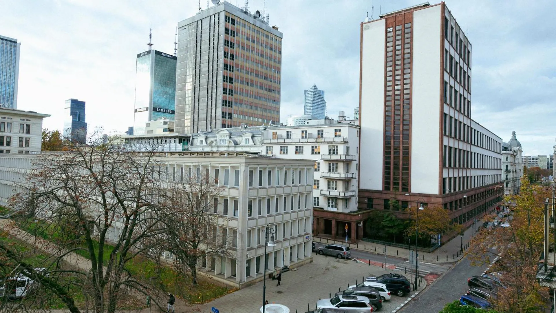 Wspolna 54A: Central Apartment with Free Parking Warsaw 0*,  Poland